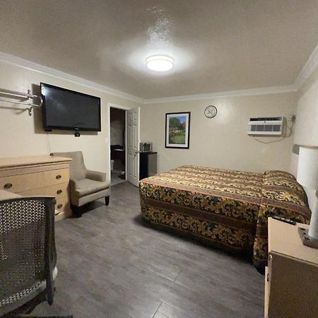 Flamingo Motel Oxnard Dış mekan fotoğraf